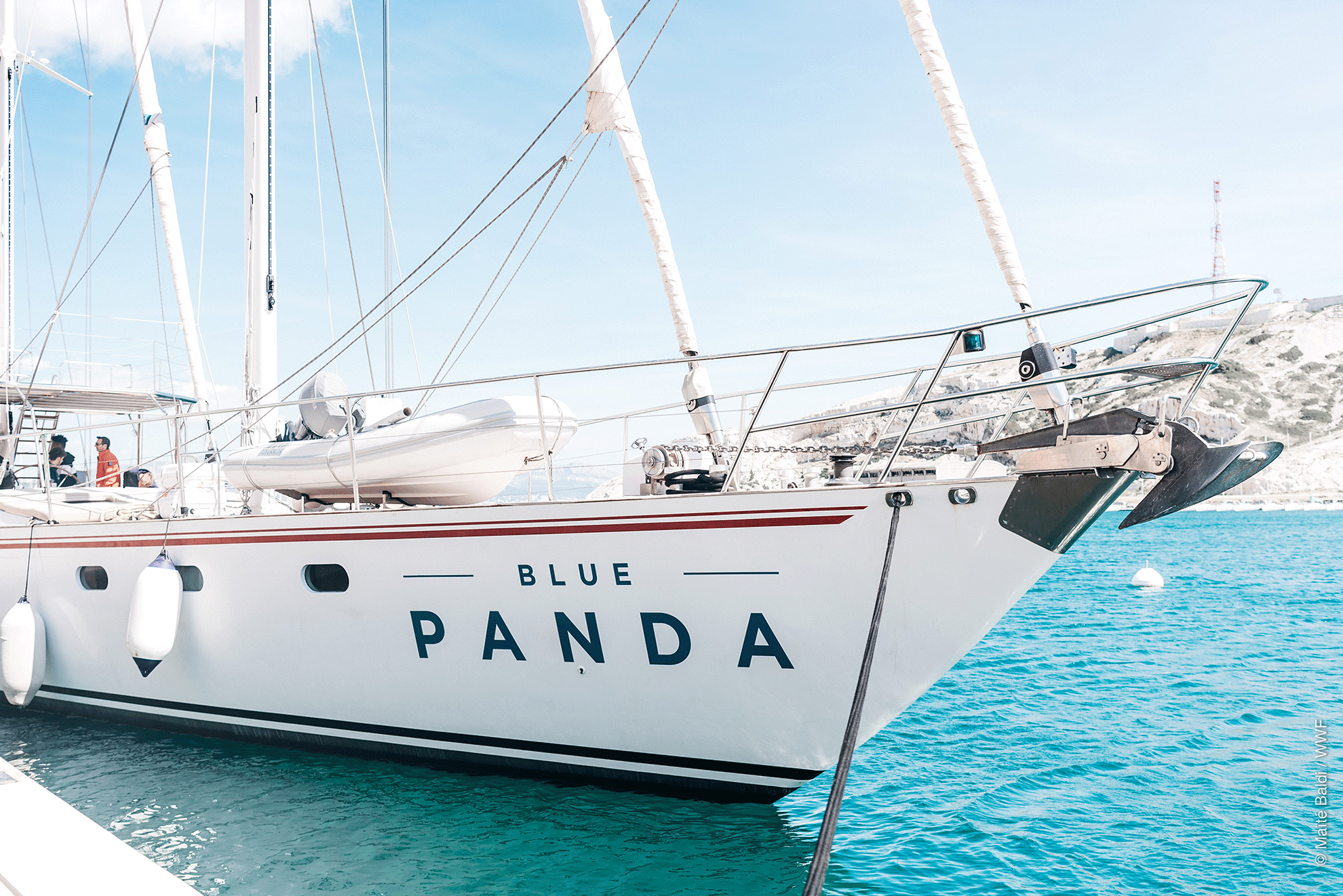 Le bateau du WWF, le Blue Panda, à quai