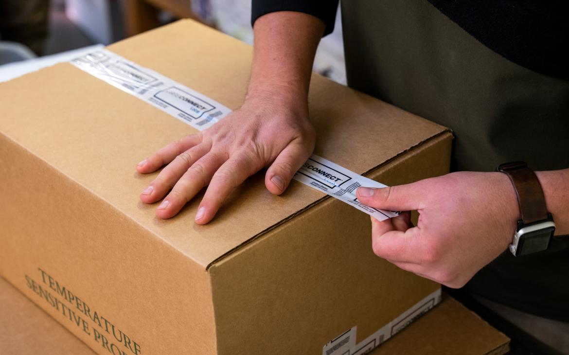 Préparation d'un colis à expédier