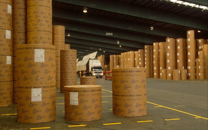 Entrepôt de papier FSC recyclé à Sundsval en Suède