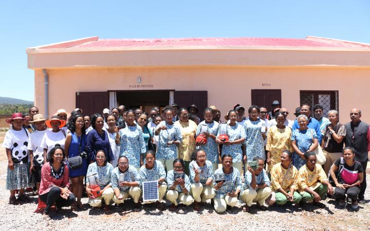 Photo de groupe de femmes ingénieures (Madagascar)