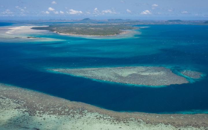 Vue aérienne des îles Nosy Hara, archipel de Madagascar.