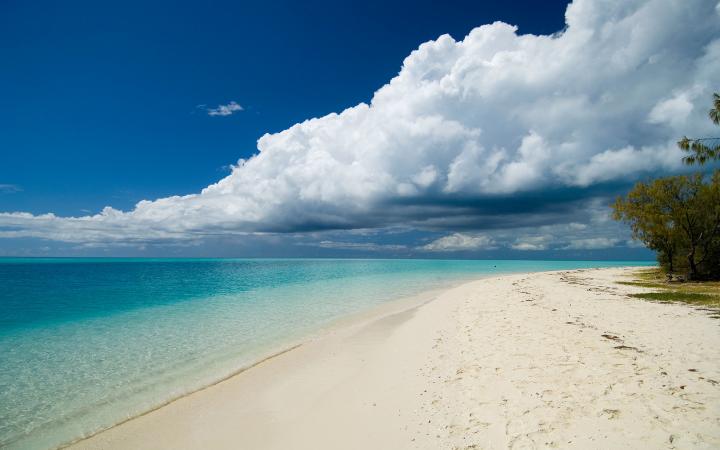 Plage de l'île de Ouvéa, Nouvelle-Calédonie