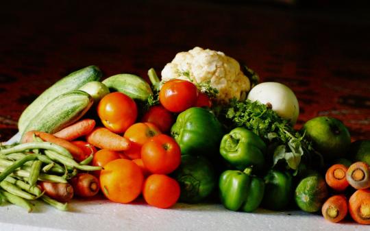 empilement de fruits et legumes