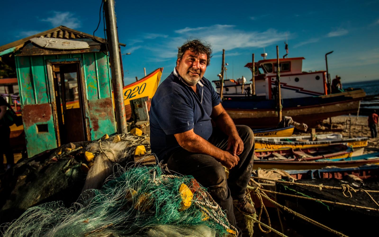 Antonio Bustos, président du syndicat des pêcheurs artisanaux de Cocholgue (Chili)
