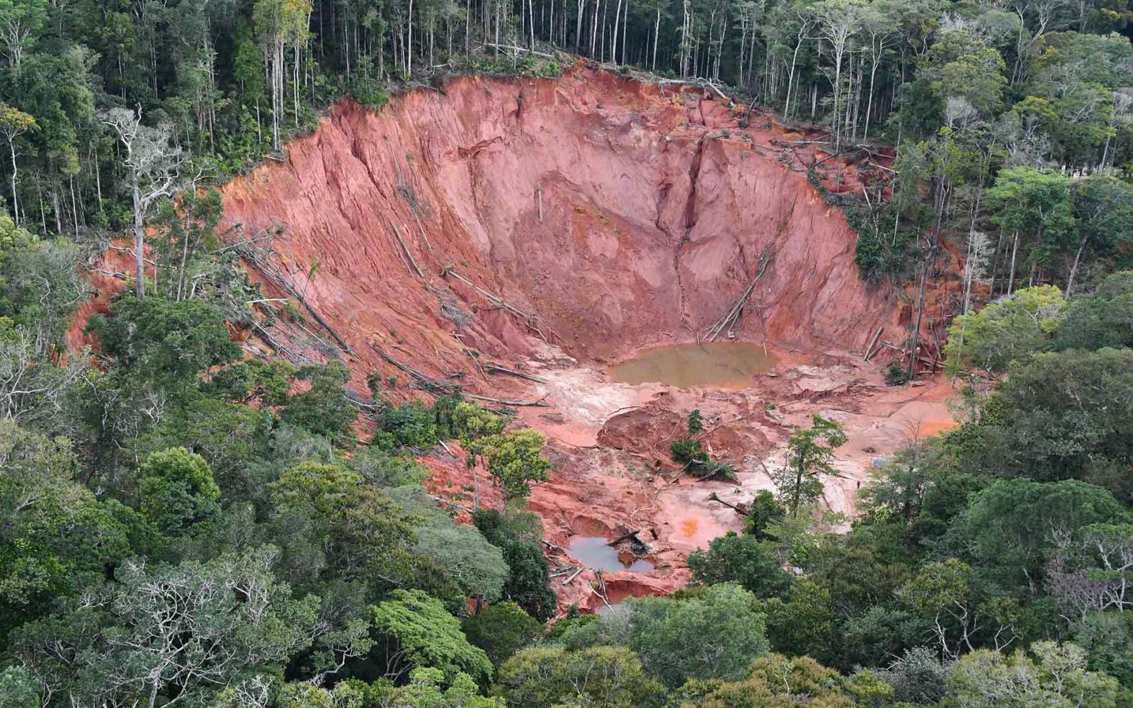 Orpaillage illégal en Amazonie