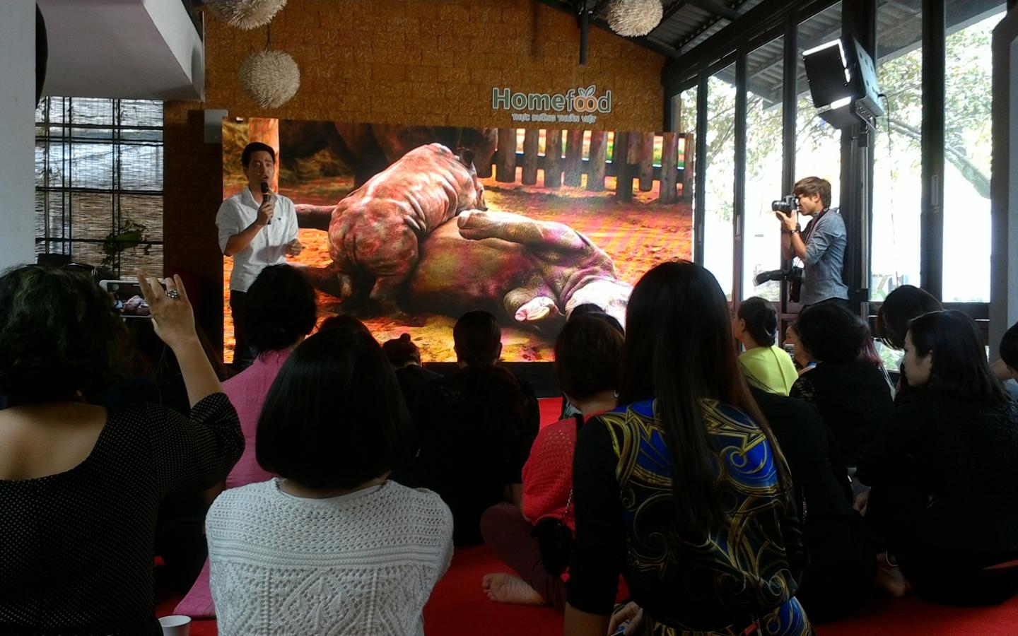 Sensibilisation des chefs d'entreprises vietnamienne au sort du rhino du Viêtnam