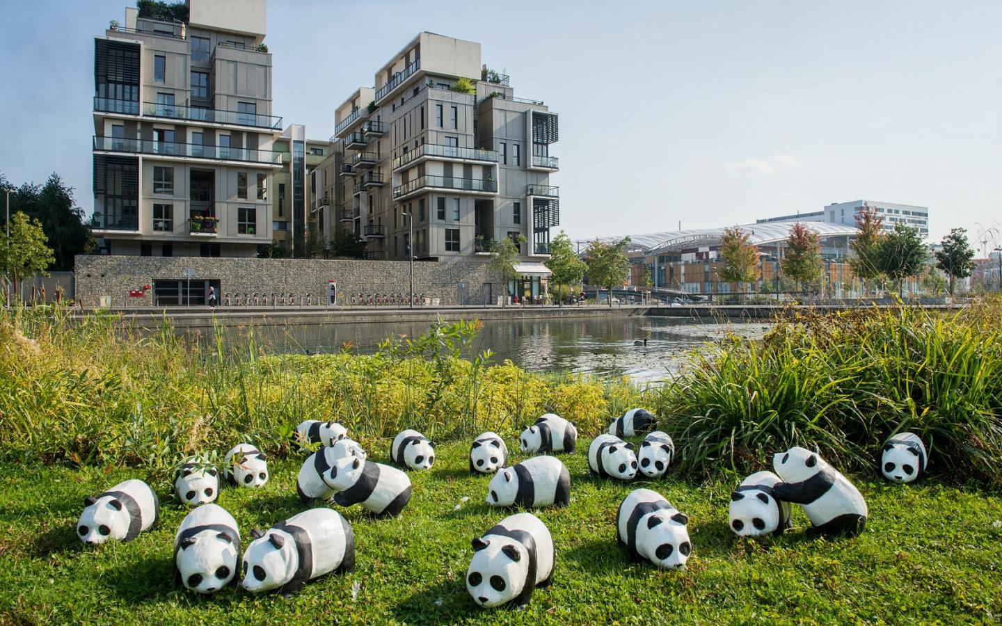 Lyon Confluence, premier « quartier durable WWF » accompagné de 2010 à 2015 par le WWF France.