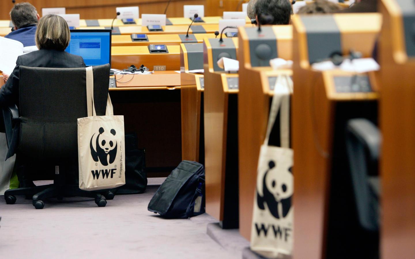 Le WWF participe aux conférences au Parlement Européen