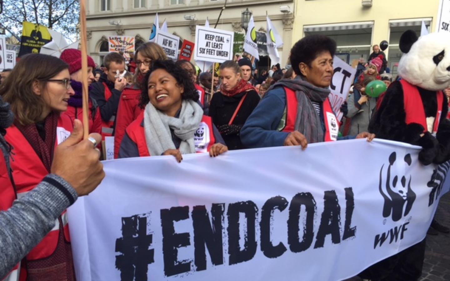 Manifestation pour l'arrêt du charbon la veille de la COP23