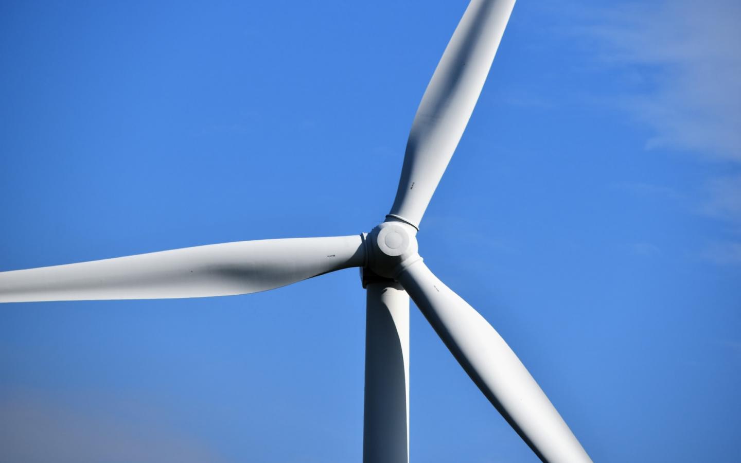 Focus sur une éolienne