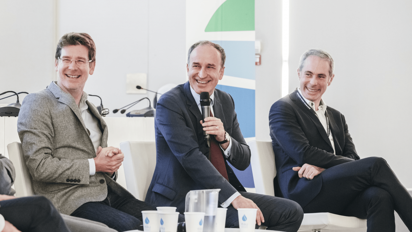 De gauche à droite, Pascal Canfin, Directeur Général du WWF France, Frédéric Sanchez, Président de la Métropole Rouen Normandie et Cyrille Moreau, Vice-président de la Métropole Rouen Normandie en charge de l’environnement